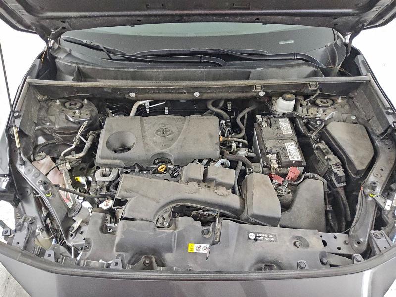 Фото 12 - TOYOTA RAV4