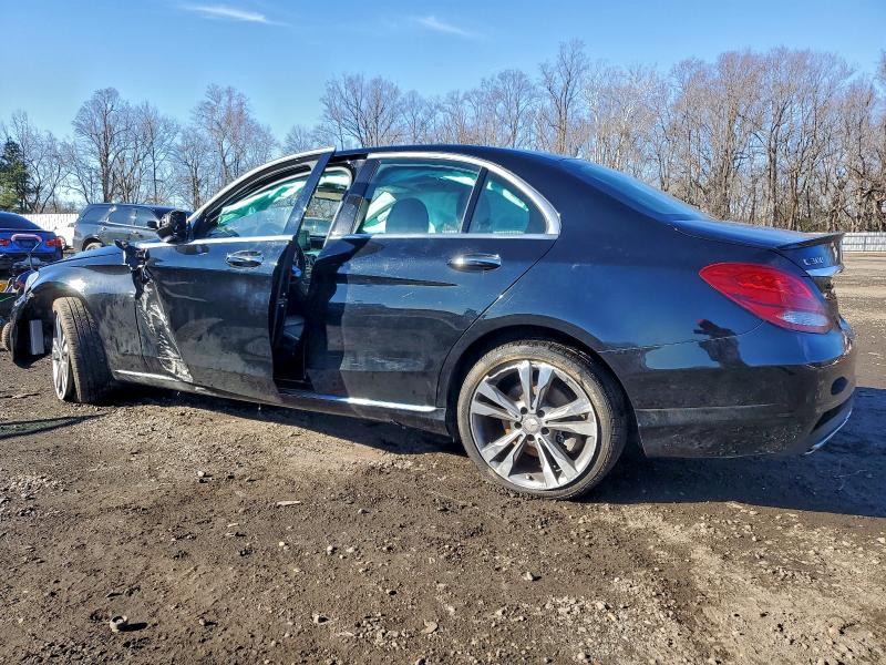 Фото 2 - MERCEDES-BENZ C-CLASS