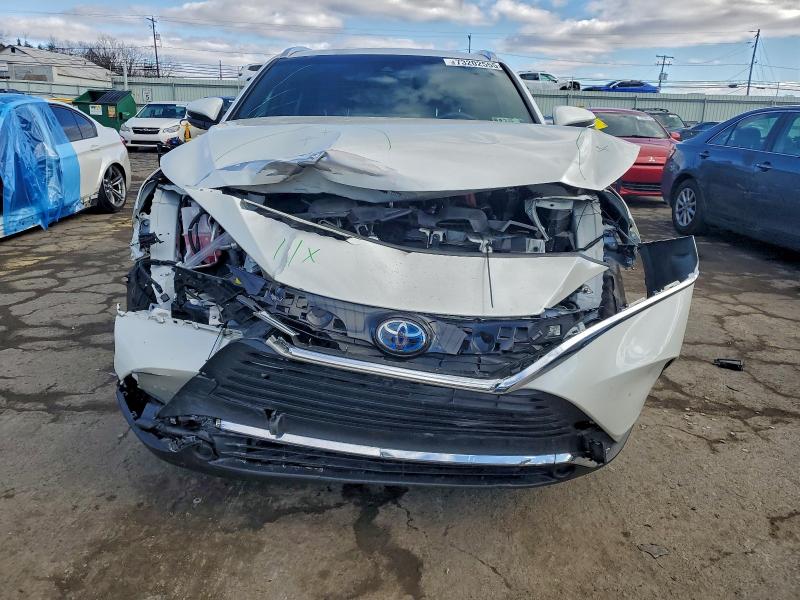 Фото 5 - TOYOTA VENZA