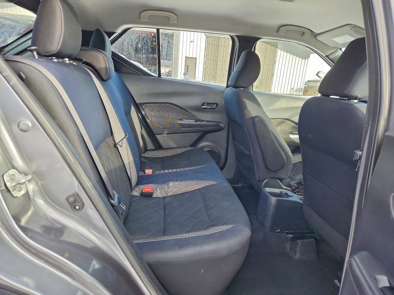 Фото 10 - NISSAN KICKS