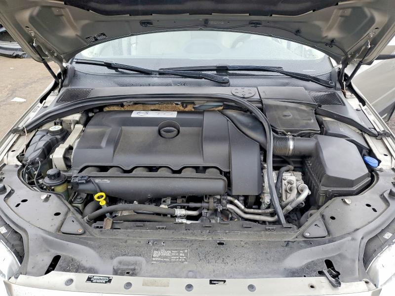 VOLVO XC70 2015 VIN YV4902NK4F1217905