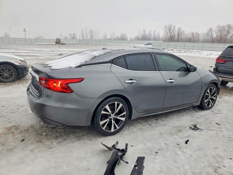 Фото 3 - NISSAN MAXIMA