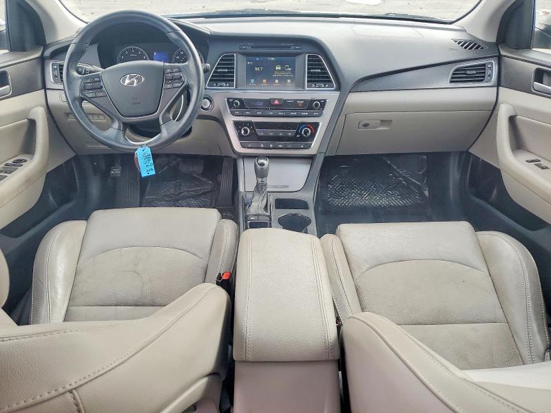 Фото 8 - HYUNDAI SONATA