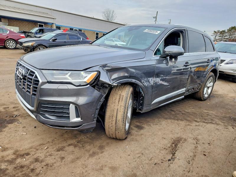 Фото 1 - AUDI Q7