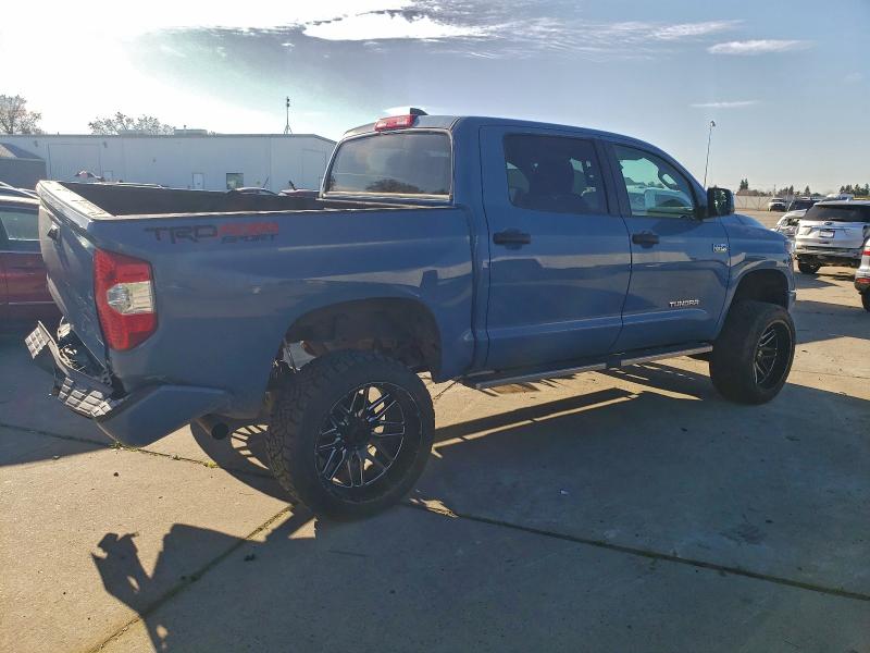 Фото 3 - TOYOTA TUNDRA