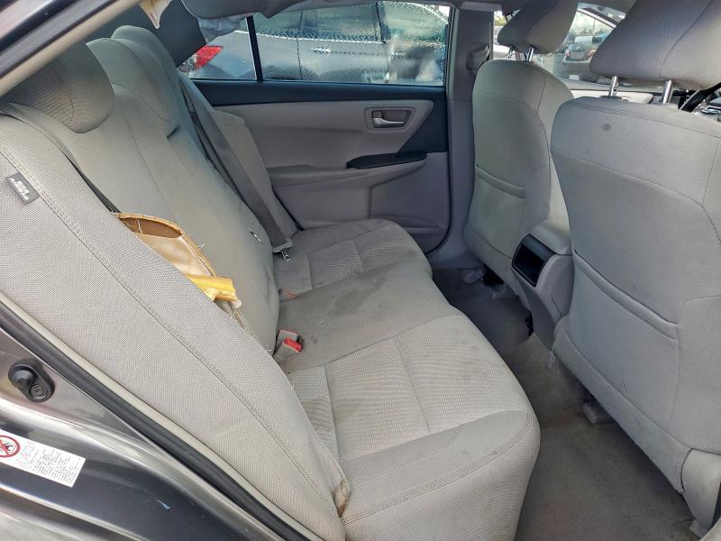 Фото 10 - TOYOTA CAMRY