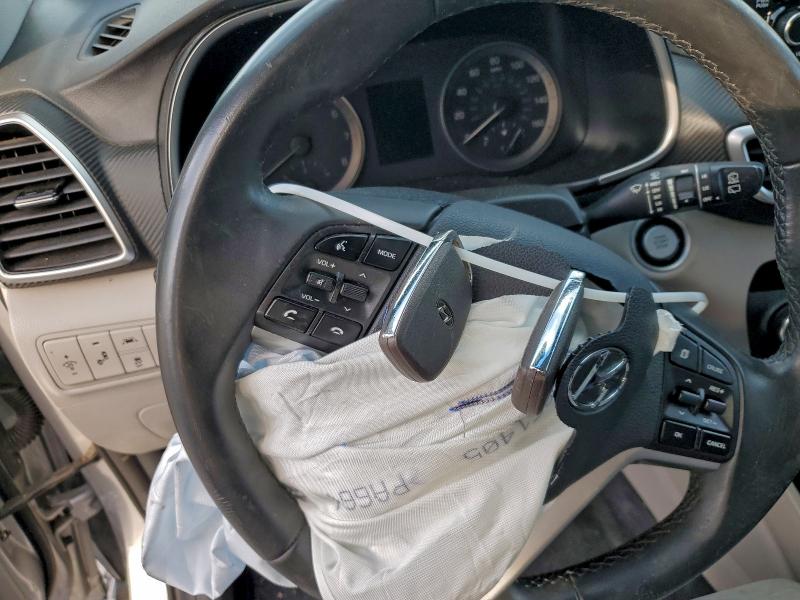 Фото 9 - HYUNDAI TUCSON