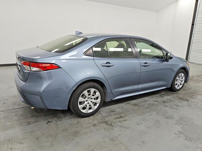 Фото 3 - TOYOTA COROLLA