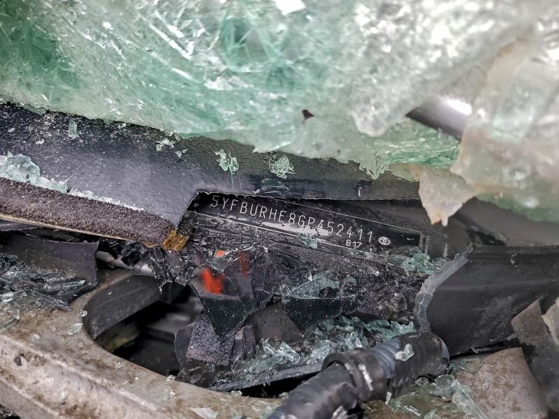 Фото 12 - TOYOTA COROLLA