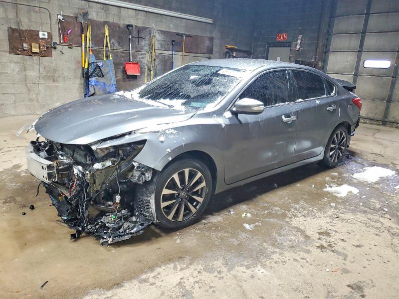 Фото 1 - NISSAN ALTIMA