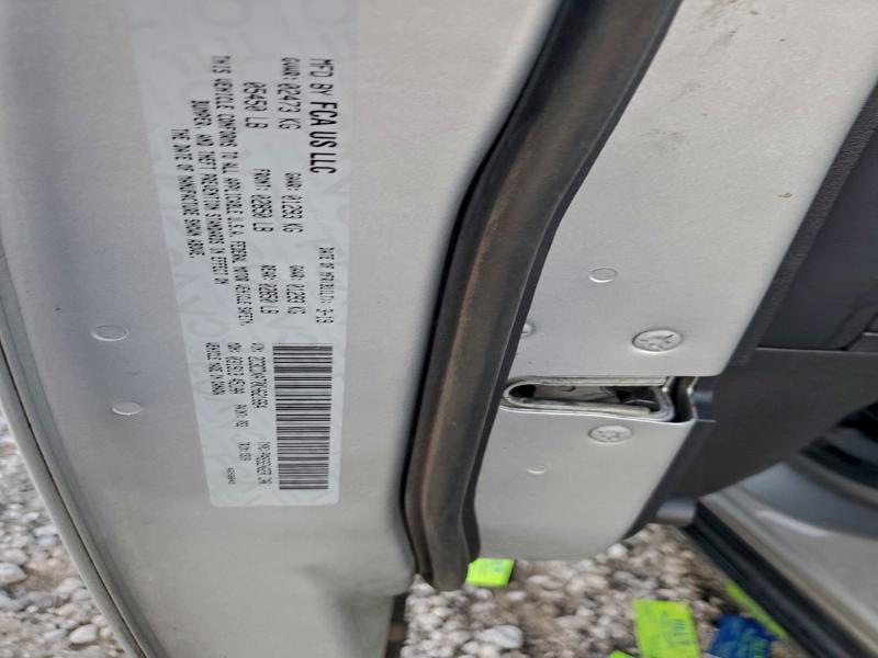 Фото 12 - DODGE CHARGER