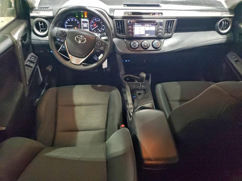 Фото 8 - TOYOTA RAV4