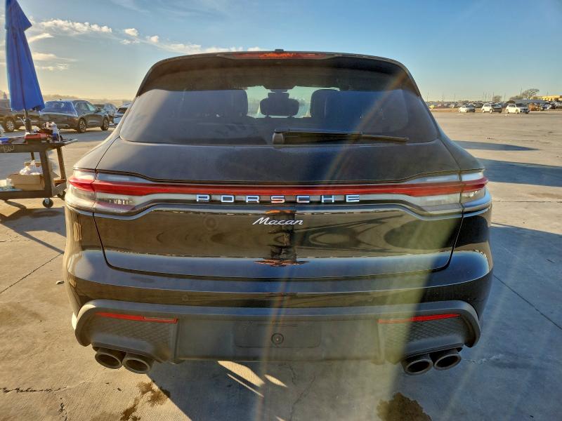 Фото 6 - PORSCHE MACAN