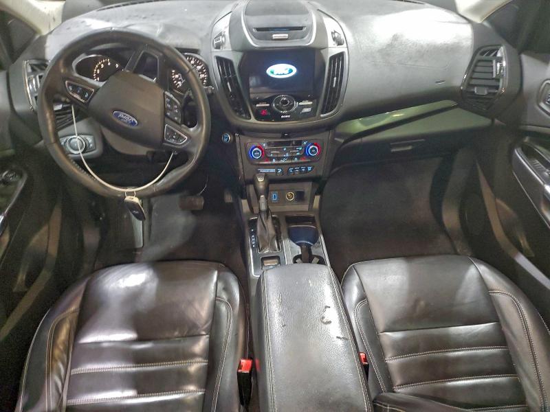 Фото 8 - FORD ESCAPE