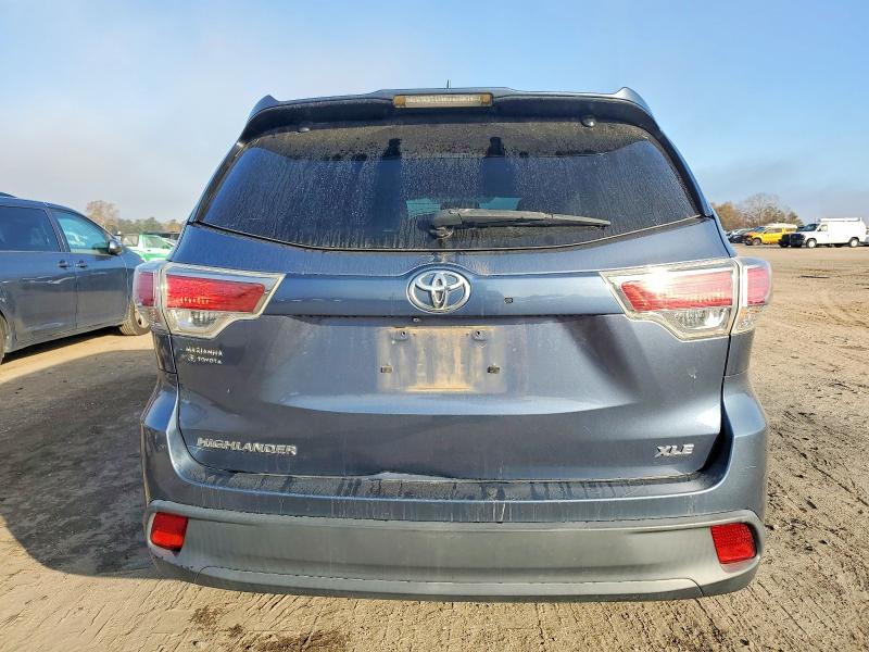 Фото 6 - TOYOTA HIGHLANDER