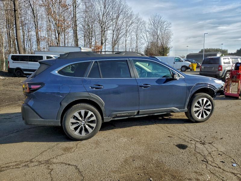 Фото 3 - SUBARU OUTBACK