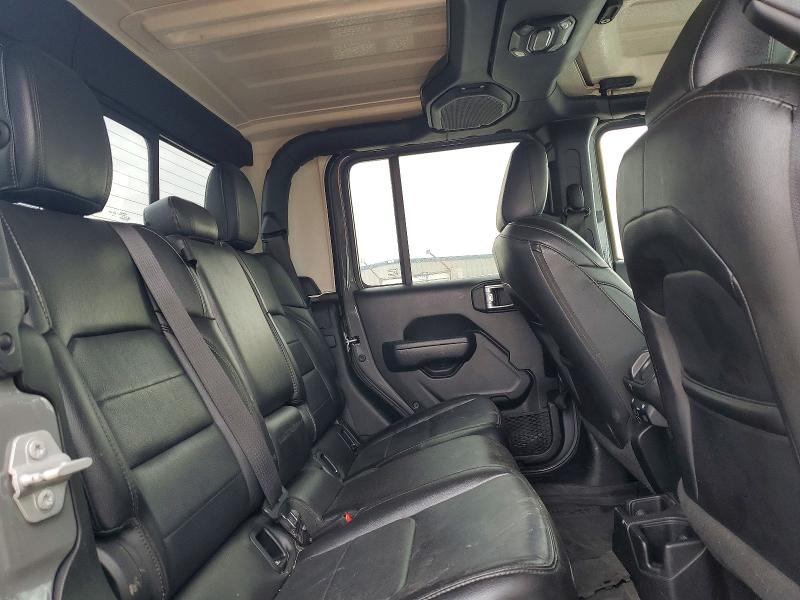 Фото 10 - JEEP GLADIATOR