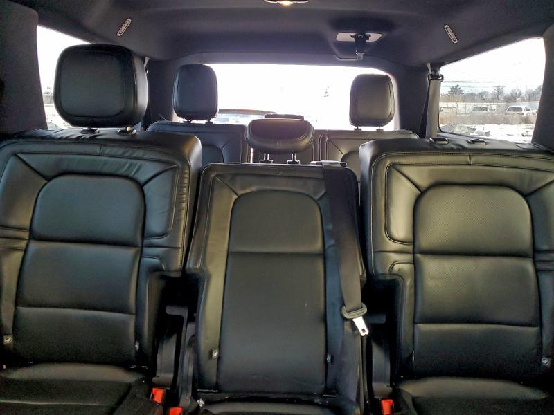 Фото 10 - LINCOLN NAVIGATOR