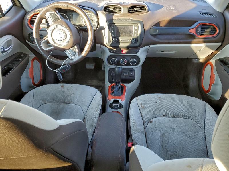 Фото 8 - JEEP RENEGADE