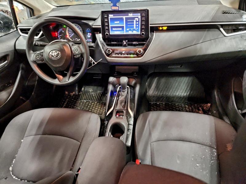 Фото 8 - TOYOTA COROLLA