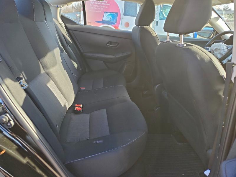 Фото 10 - NISSAN SENTRA