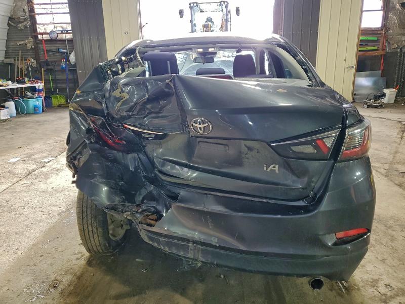 Фото 6 - TOYOTA YARIS