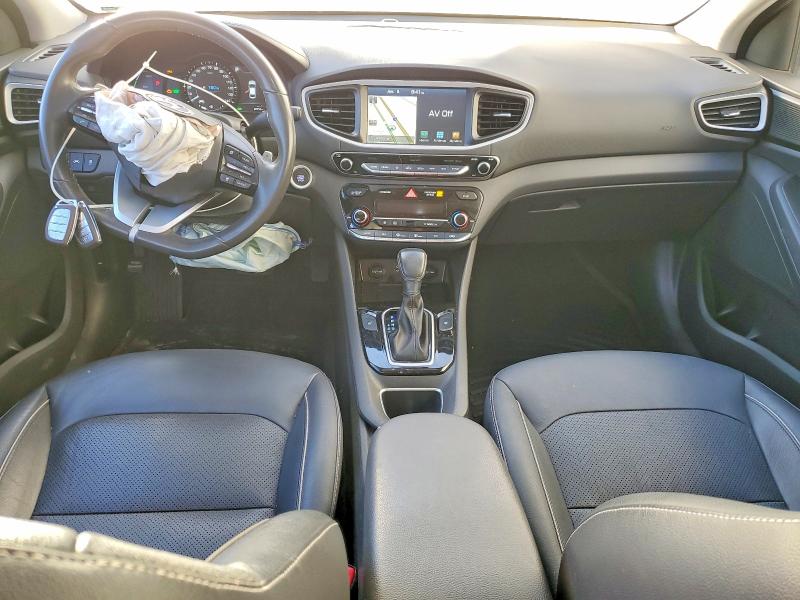 Фото 8 - HYUNDAI IONIQ
