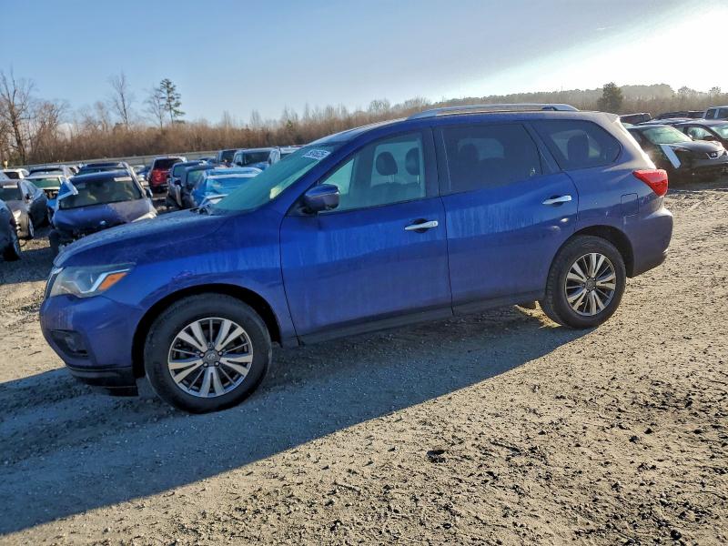 Фото 1 - NISSAN PATHFINDER