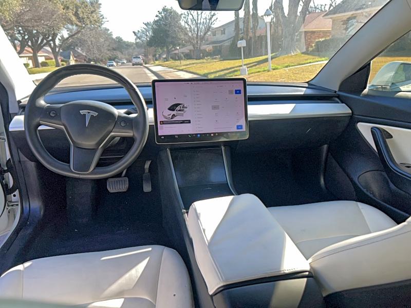 Фото 9 - TESLA MODEL 3