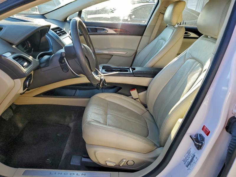 Фото 7 - LINCOLN MKZ