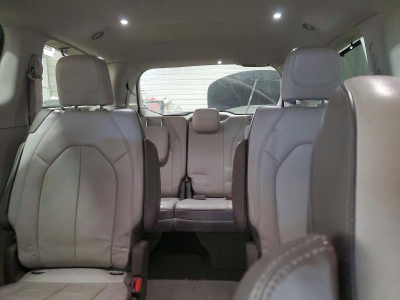 Фото 10 - CHRYSLER PACIFICA