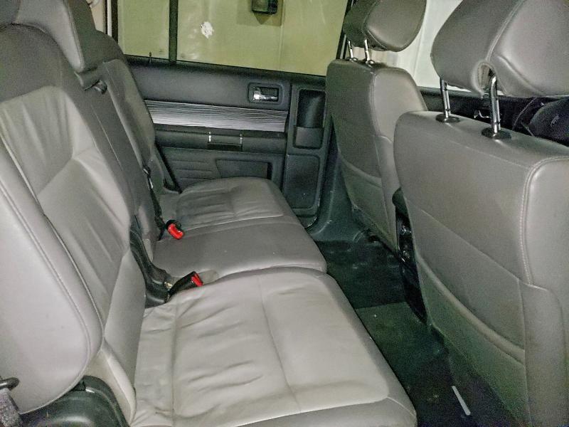 Фото 11 - FORD FLEX