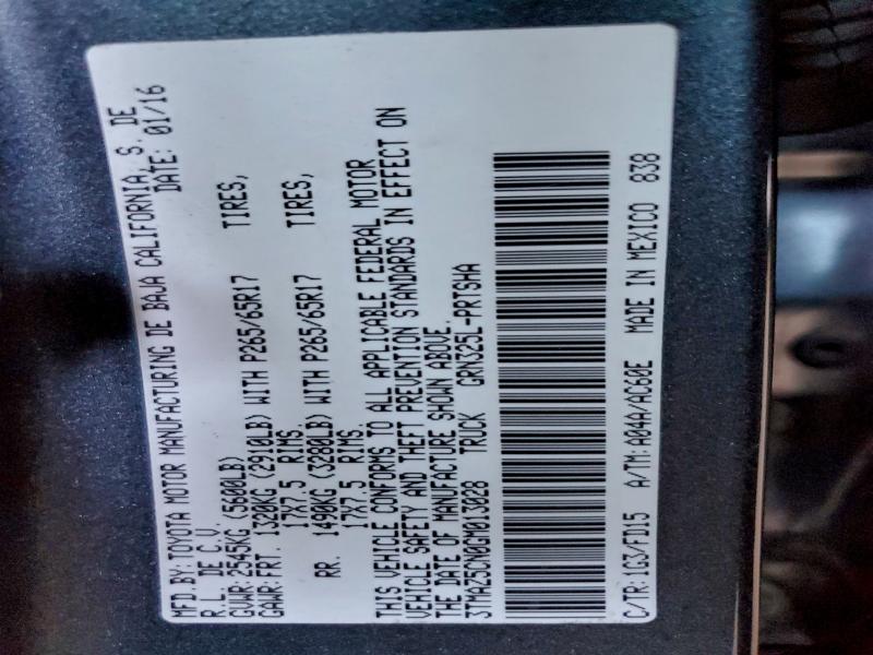 Фото 12 - TOYOTA TACOMA