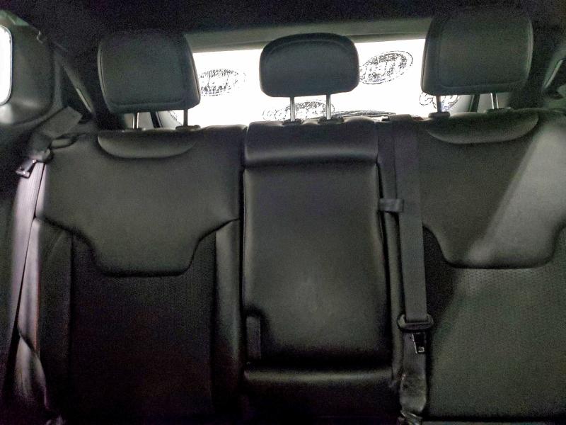 Фото 10 - JEEP COMPASS