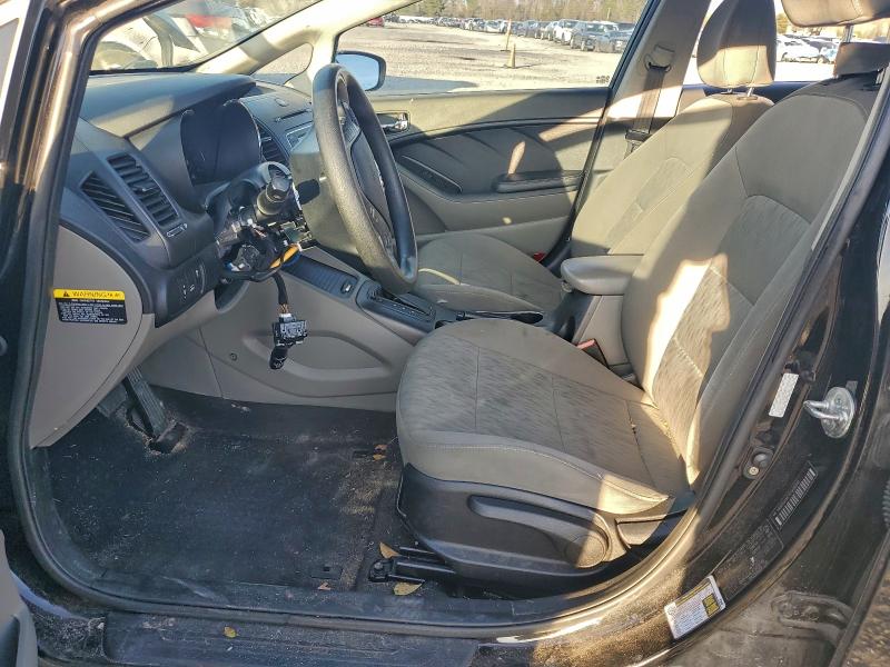 Фото 7 - KIA FORTE