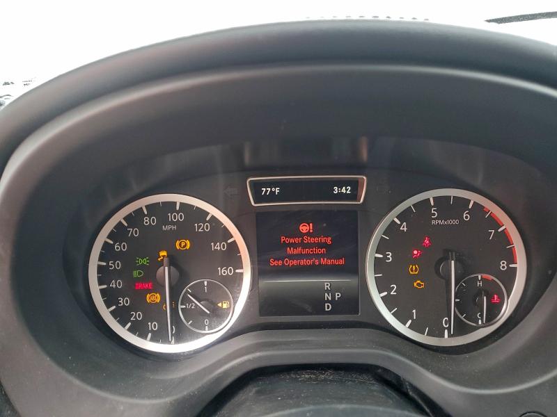 Фото 9 - INFINITI QX30