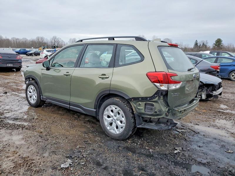 Фото 2 - SUBARU FORESTER