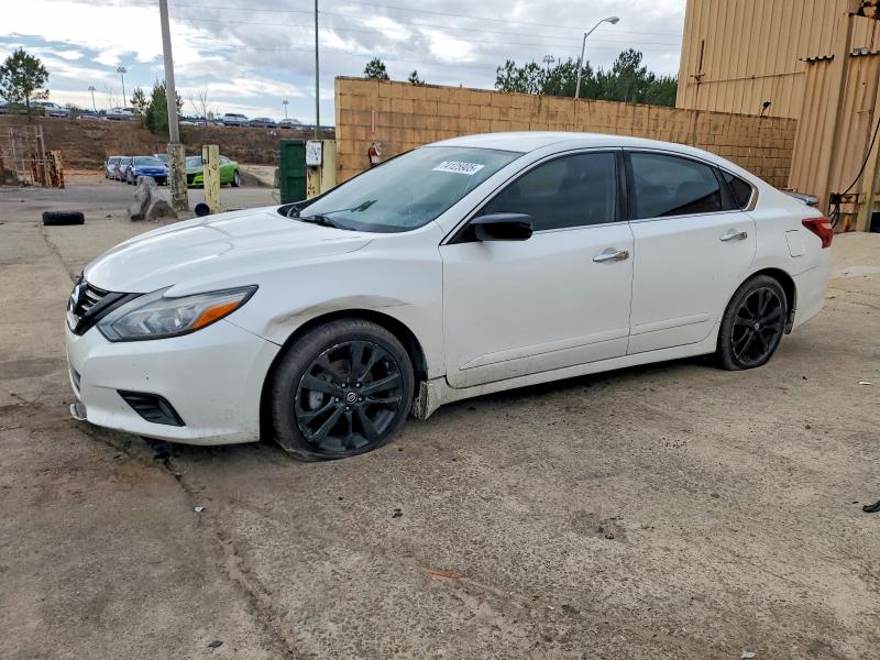 Фото 1 - NISSAN ALTIMA