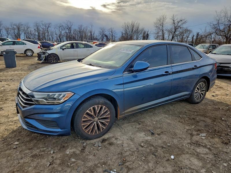 Фото 1 - VOLKSWAGEN JETTA