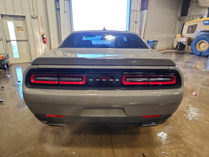 Фото 6 - DODGE CHALLENGER