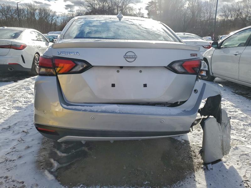 Фото 6 - NISSAN VERSA