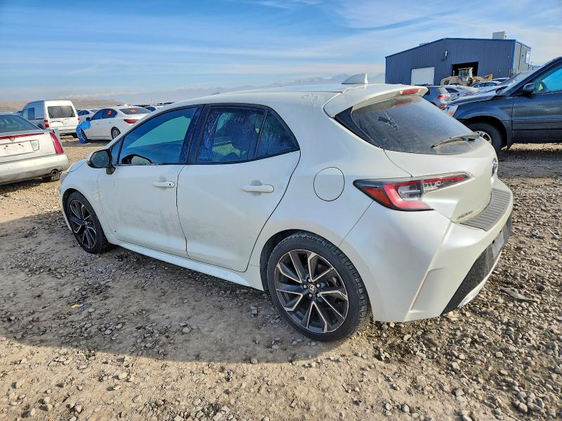 Фото 2 - TOYOTA COROLLA