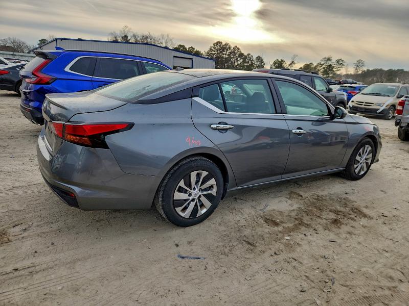 Фото 3 - NISSAN ALTIMA