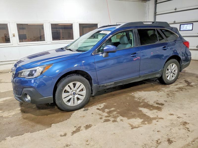 Фото 1 - SUBARU OUTBACK