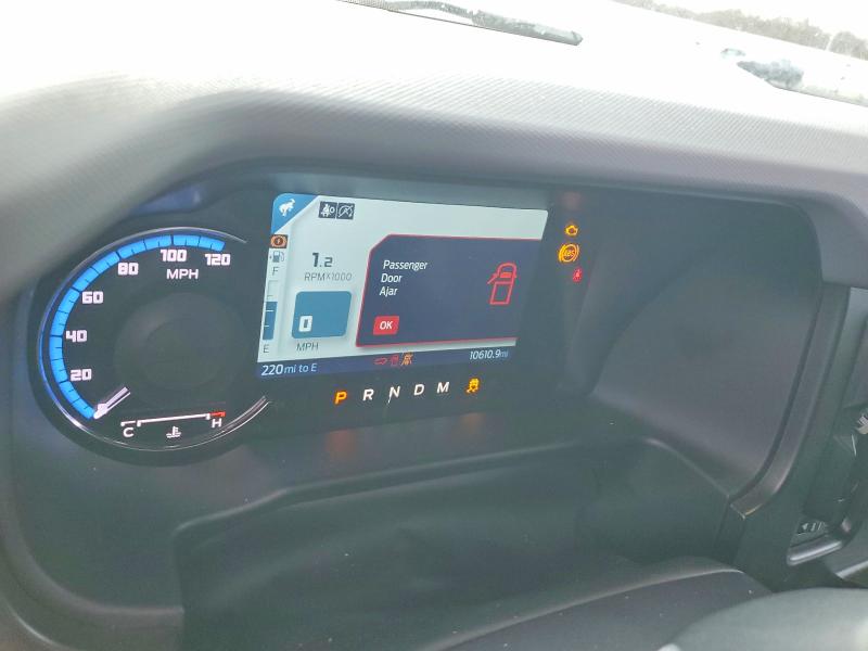 Фото 9 - FORD BRONCO