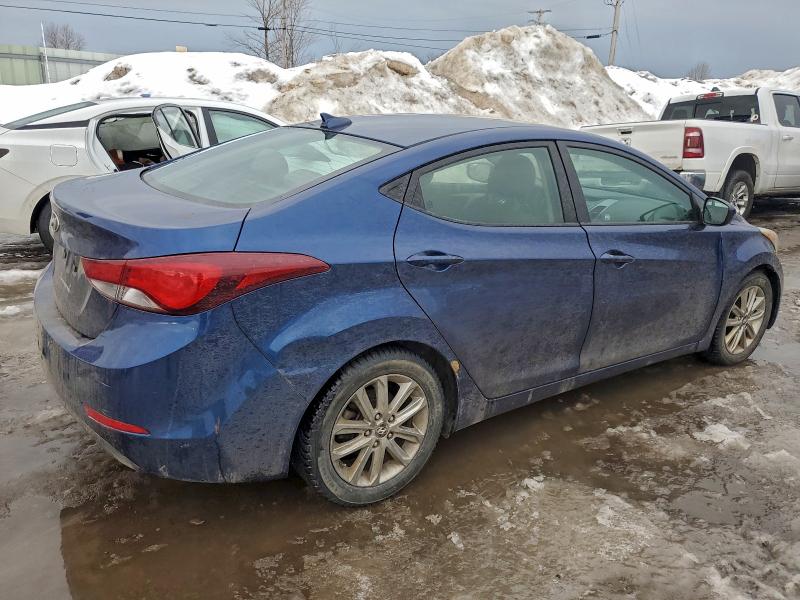 Фото 3 - HYUNDAI ELANTRA