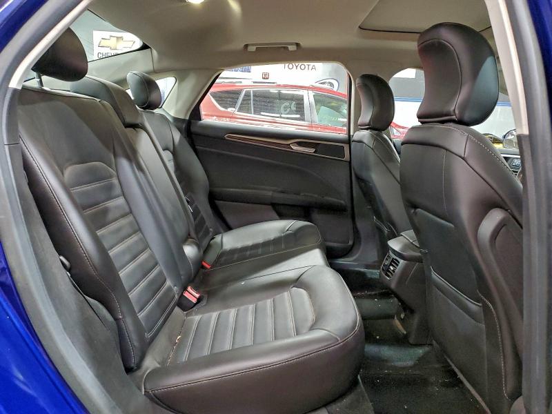 Фото 10 - FORD FUSION