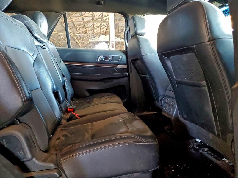 Фото 11 - FORD EXPLORER