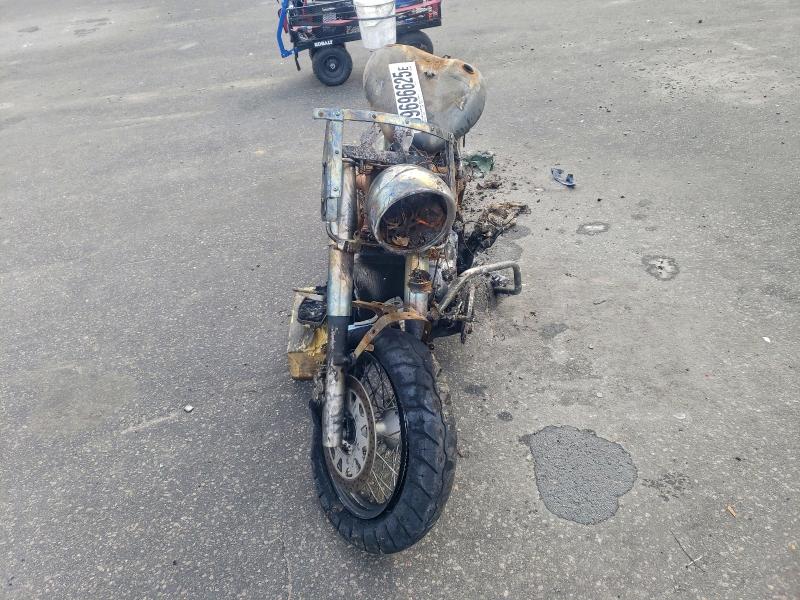 SUZUKI CYC VL/VLR 2009