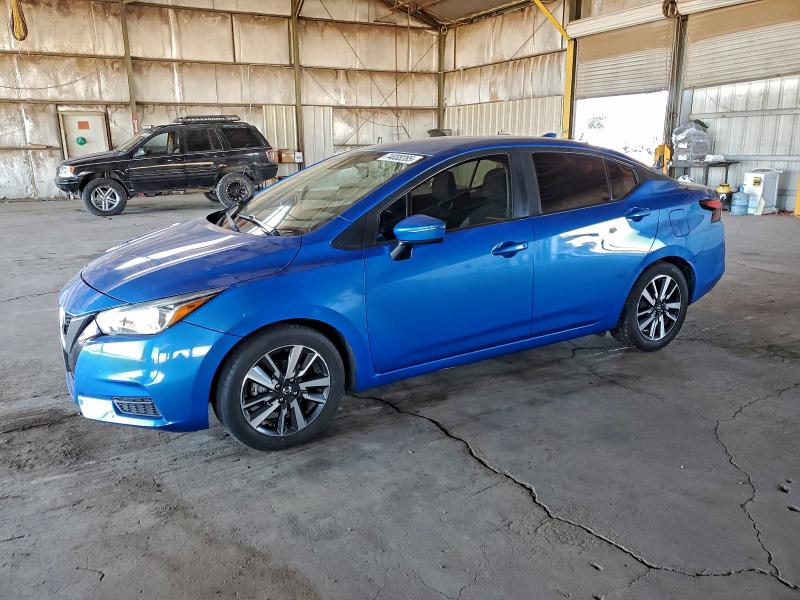 Фото 1 - NISSAN VERSA